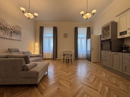 Aradi Residence Apartman – Pécs