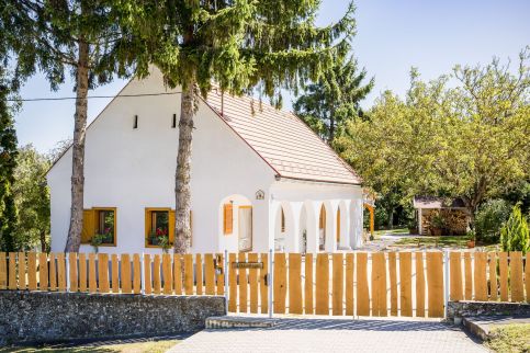 D9 Cottage – Csesznek fotó 10
