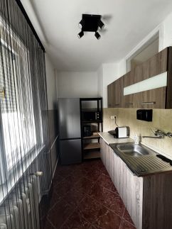 Május 1 Apartman – Komló fotó 8