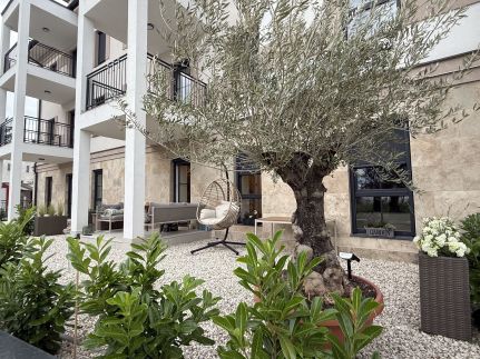 Kenese Prémium Apartman – Balatonkenese