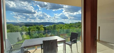 Akvamarin Apartmanház – Zebegény fotó 1