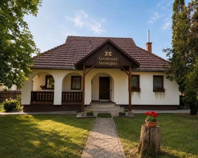 Gesztenyefa Vendégház – Szalonna