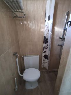 LŰN Apartman – Dunaföldvár