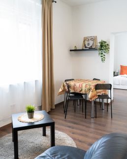 Béke Apartman – Parád fotó 1