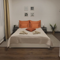 Béke Apartman – Parád