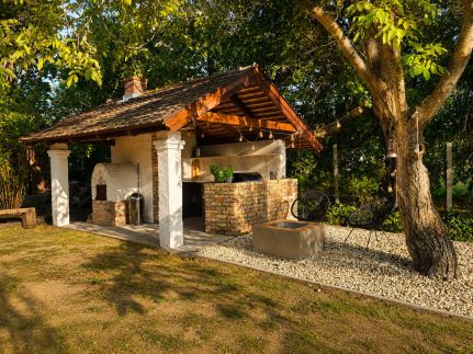 Mayer Wood Residence – Sáska fotó 3