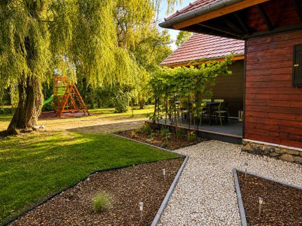 Mayer Wood Residence – Sáska fotó 8