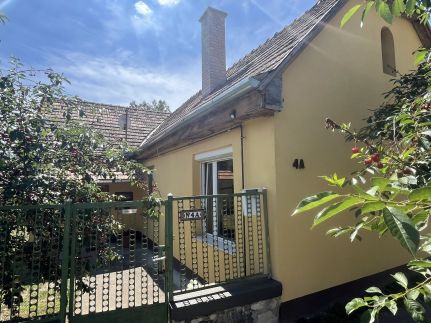 Gólyaház Vendégház – Réde