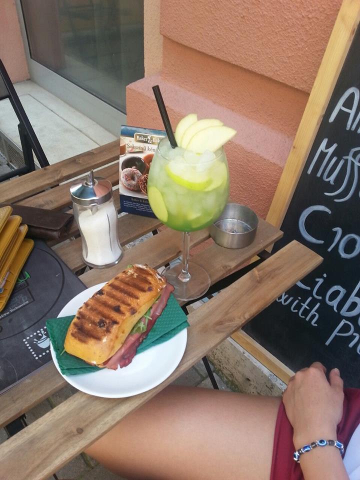 Cafe Elviszem – Budapest VI. kerület fotó 1