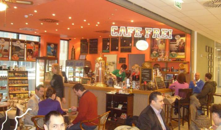 Cafe Frei - Uniqua – Budapest XIII. kerület fotó 1