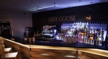 Grey Goose Restaurant & Bar5