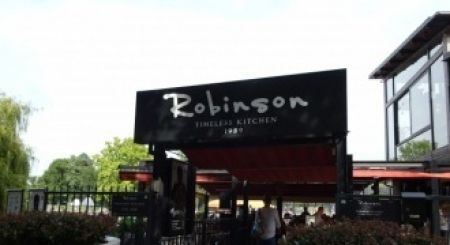 Robinson Restaurant11