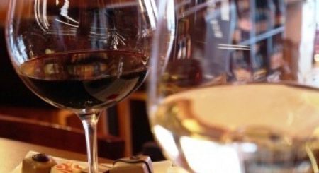 Vinowonka Csokoládé & Borbár – Budapest VIII. kerület fotó 6