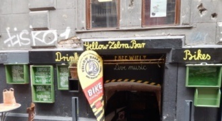 Yellow Zebra – Budapest VII. kerület fotó 2