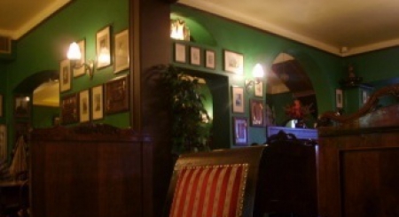 Bagolyvár Music Pub és Étterem – Hódmezővásárhely fotó 1