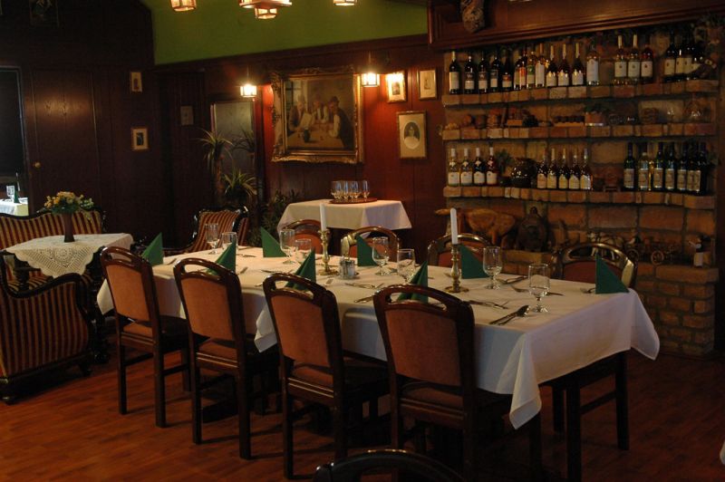 Bagolyvár Music Pub és Étterem – Hódmezővásárhely fotó 10