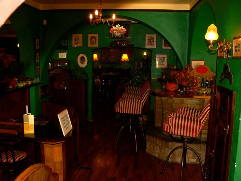 Bagolyvár Music Pub és Étterem – Hódmezővásárhely fotó 5