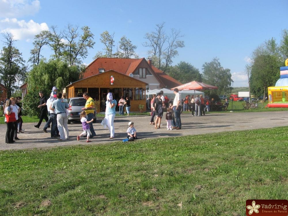 Vadvirág Étterem – Kehidakustány fotó 3