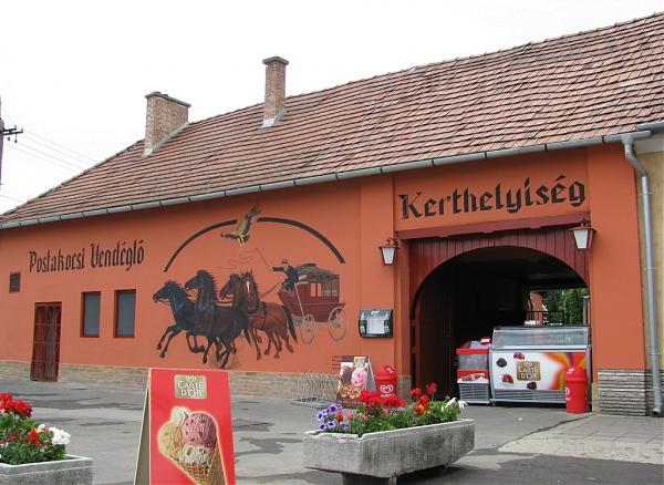 Postakocsi Étterem – Martonvásár fotó 2