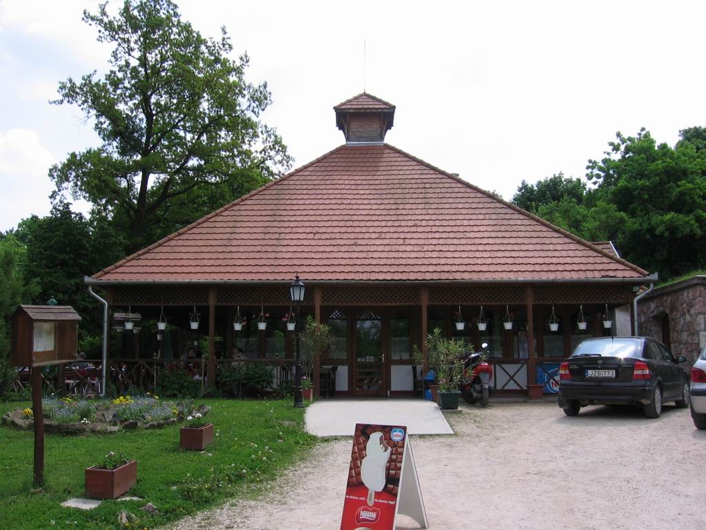Vendéglő a Négy Remetéhez – Oroszlány fotó 1