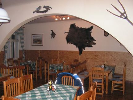 Vincellér-ház Borozó & Étterem