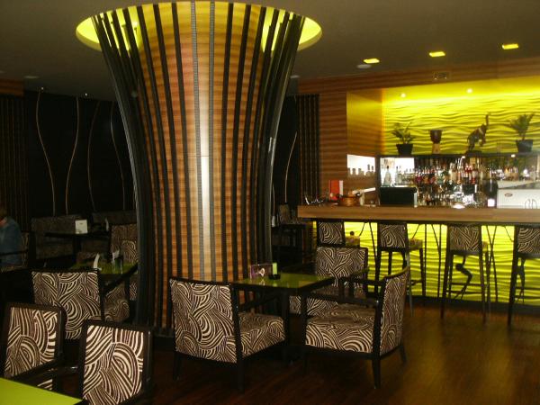 AfriCafé Kávézó és Koktail Bár – Szombathely fotó 15