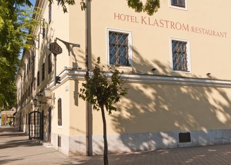 Hotel Klastrom2