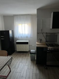 Helga Apartman31