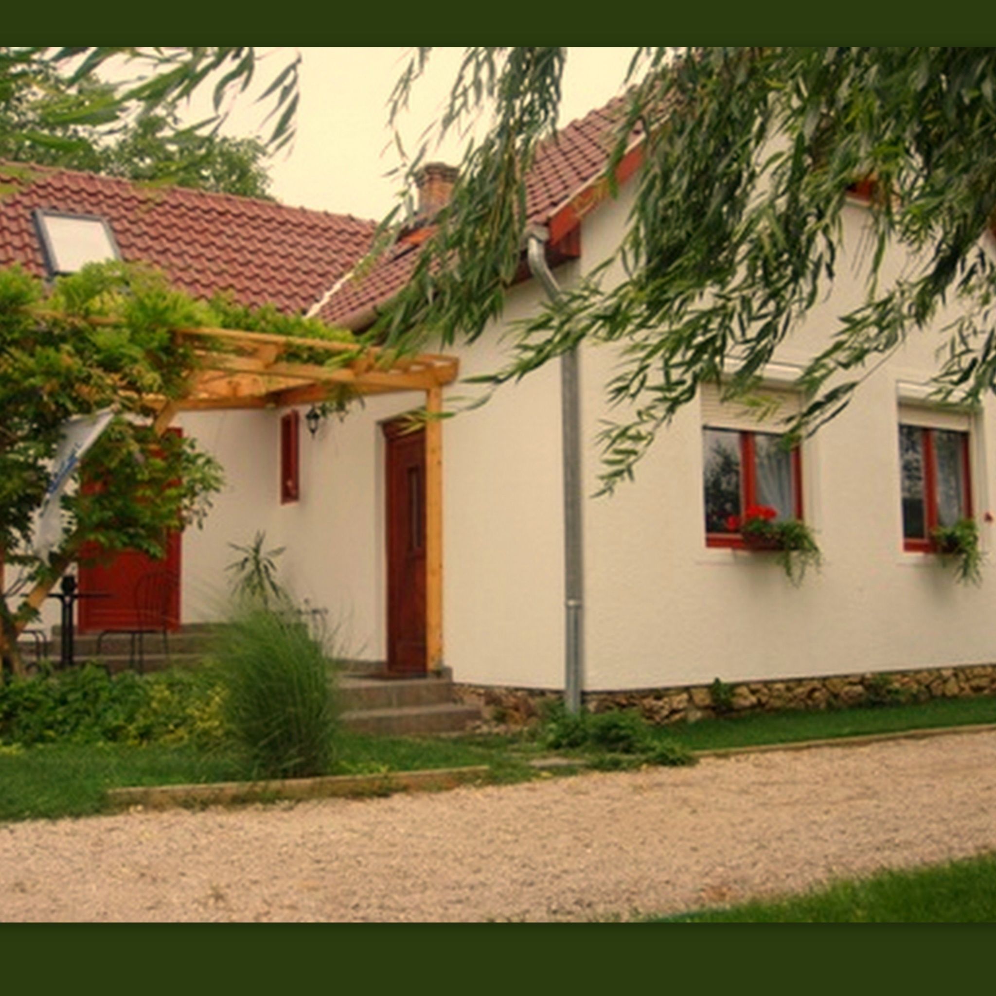 Falusi Park Vendégház – Pákozd fotó 4